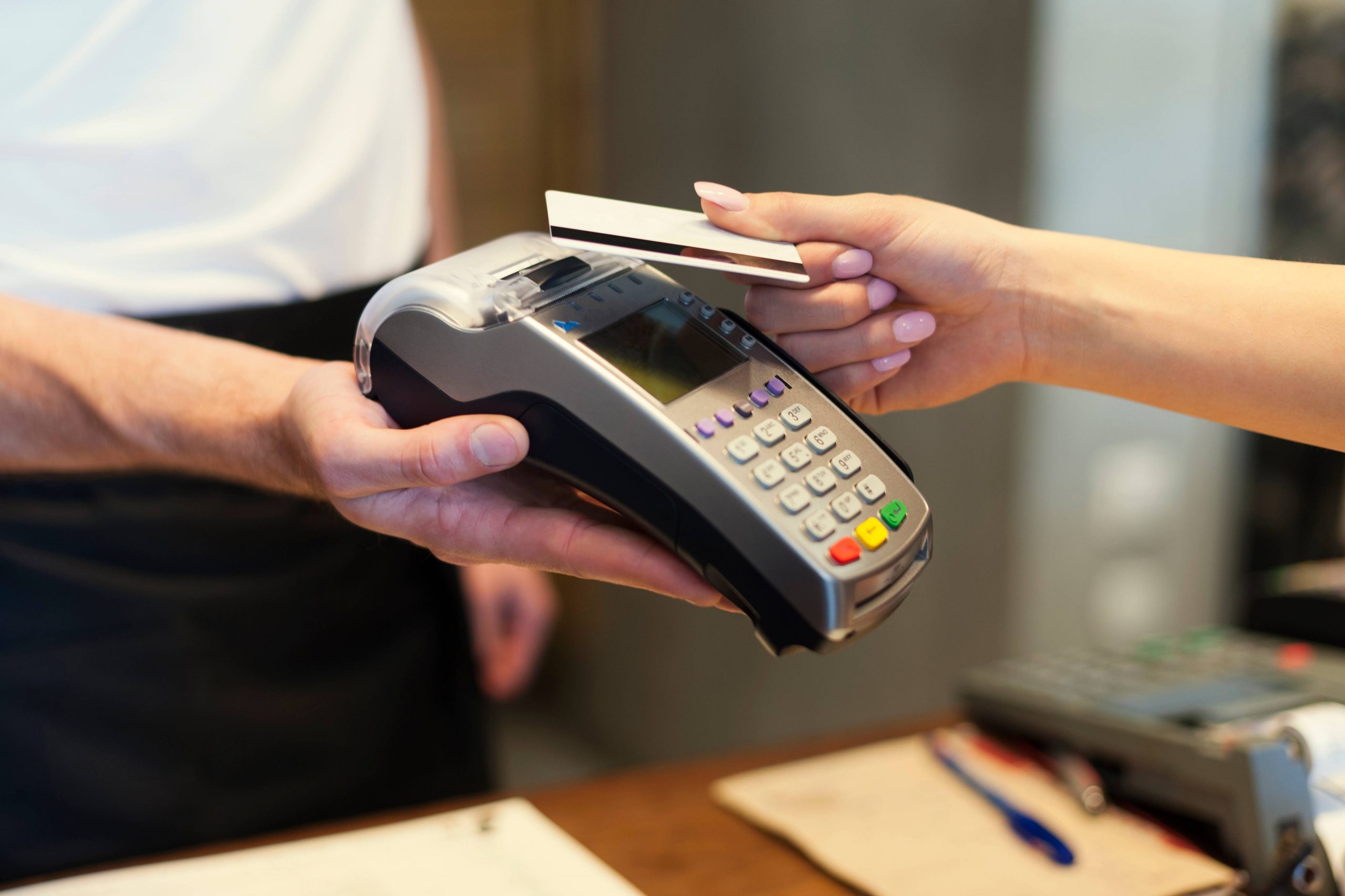 Mastercard ofrecerá a sus clientes comprar NFT con sus tarjetas